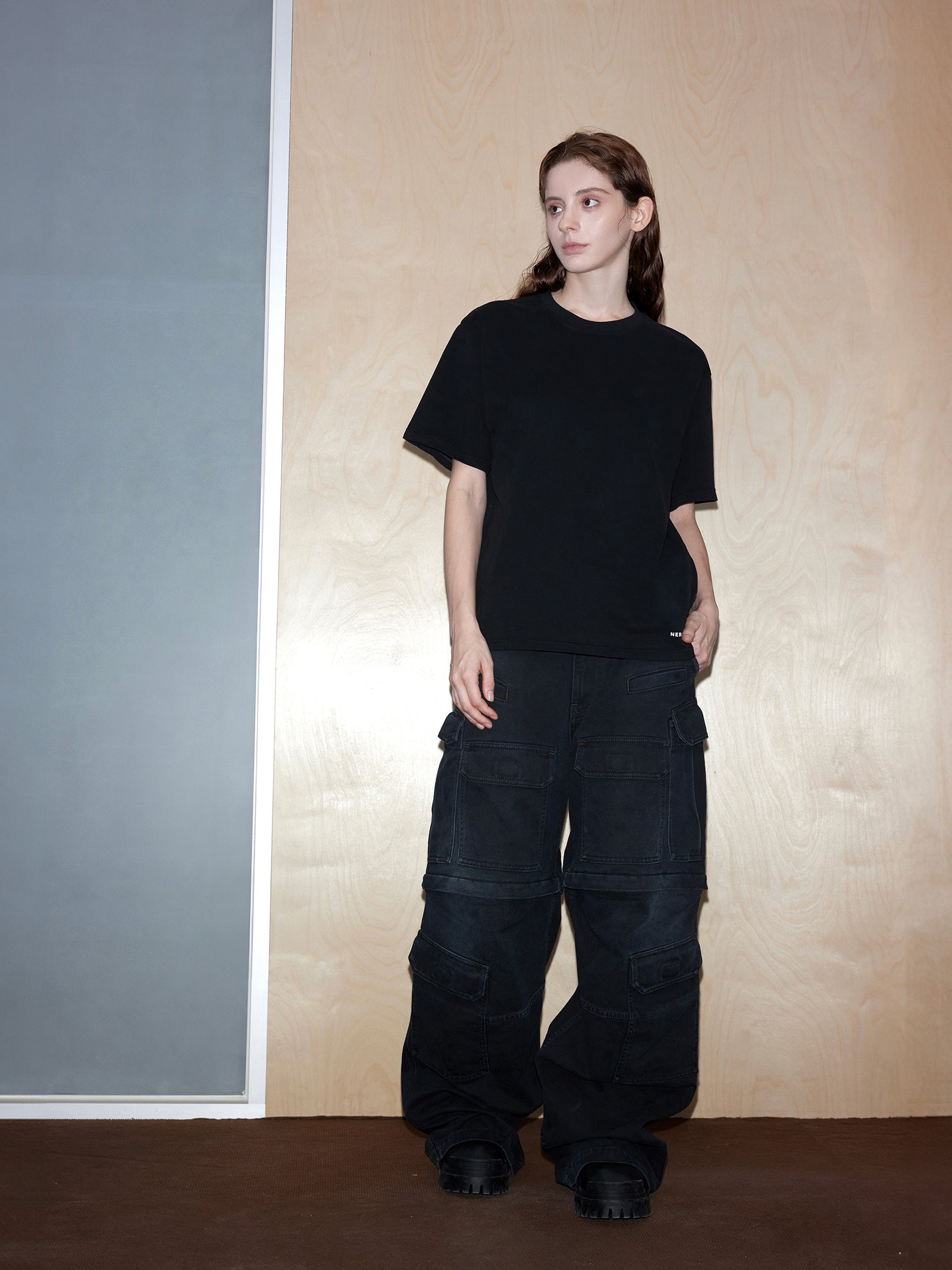 Signature Logo Boxy Graphic T-Shirt