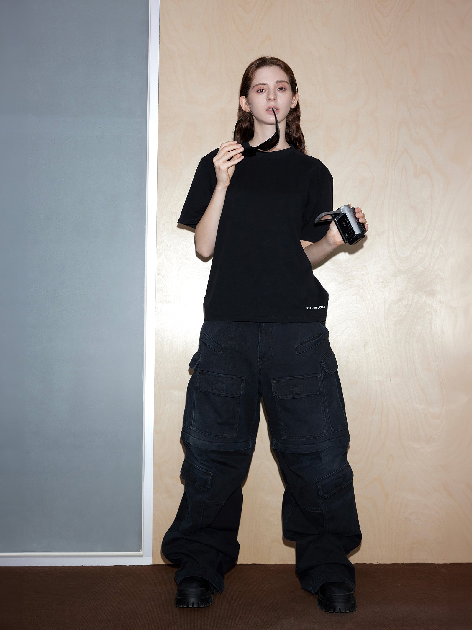 Signature Logo Boxy Graphic T-Shirt