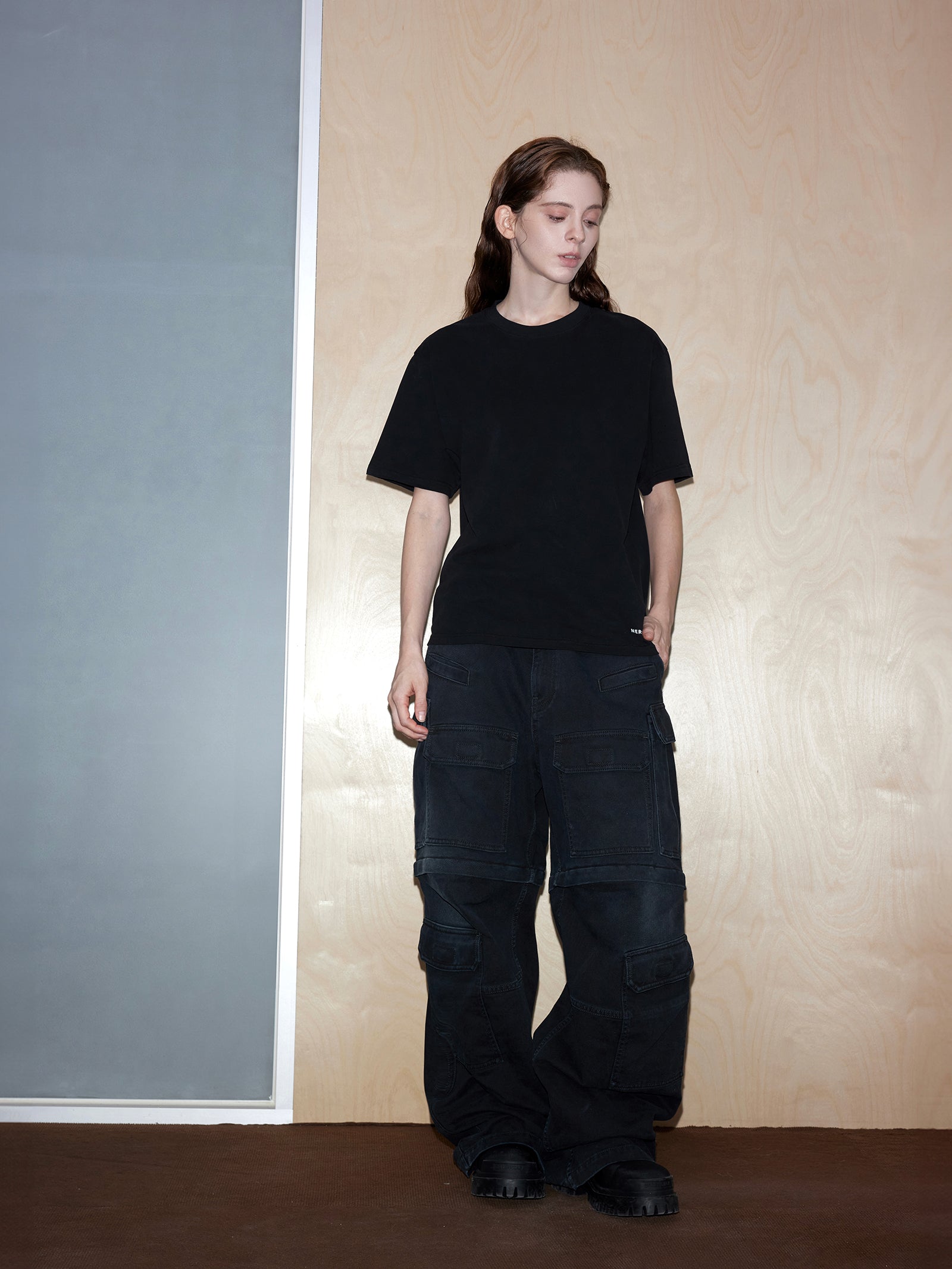 Signature Logo Boxy Graphic T-Shirt